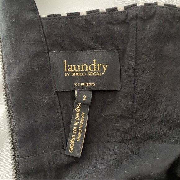 LAUNDRY by SHELLI SEGA, black white geometric halter style size 2 - Picture 8 of 13